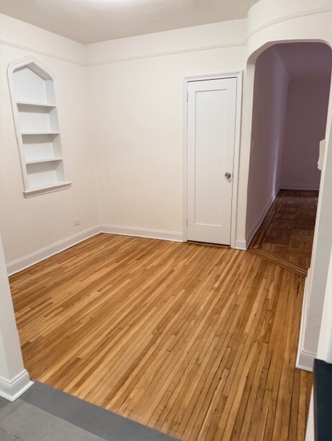 #5 photo, 2601 GLENWOOD Road, Бруклин ‖ Flatbush , NY 11210