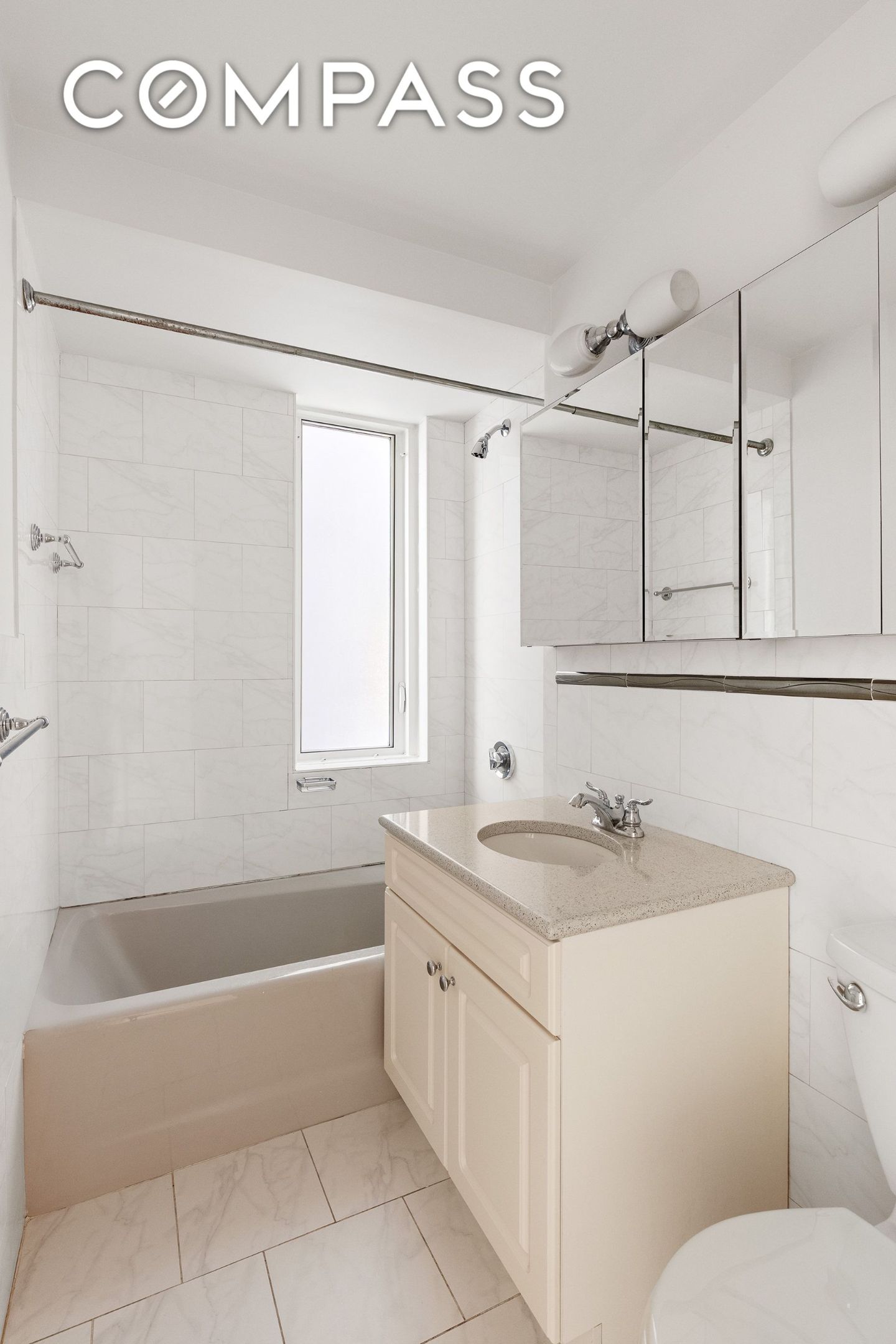 #19 photo, 301 E 22nd Street, Манхэттен ‖ Gramercy Park , NY 10010