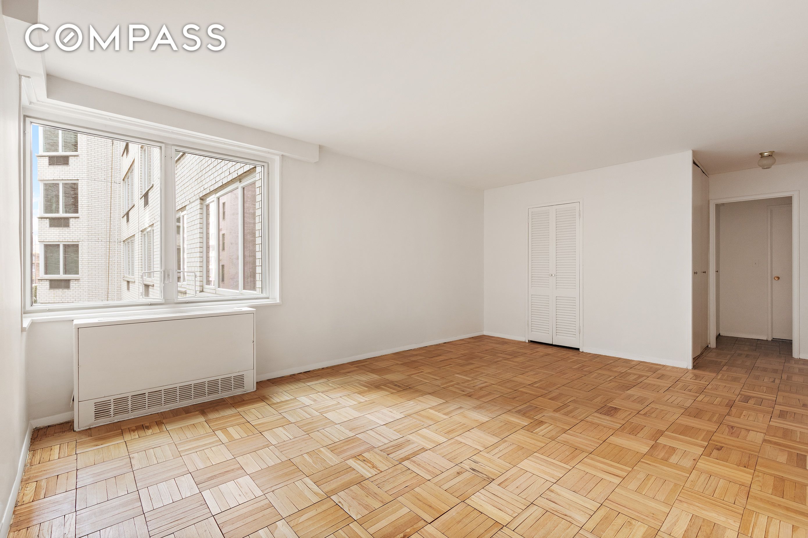 #5 photo, 301 E 22nd Street, Манхэттен ‖ Gramercy Park , NY 10010