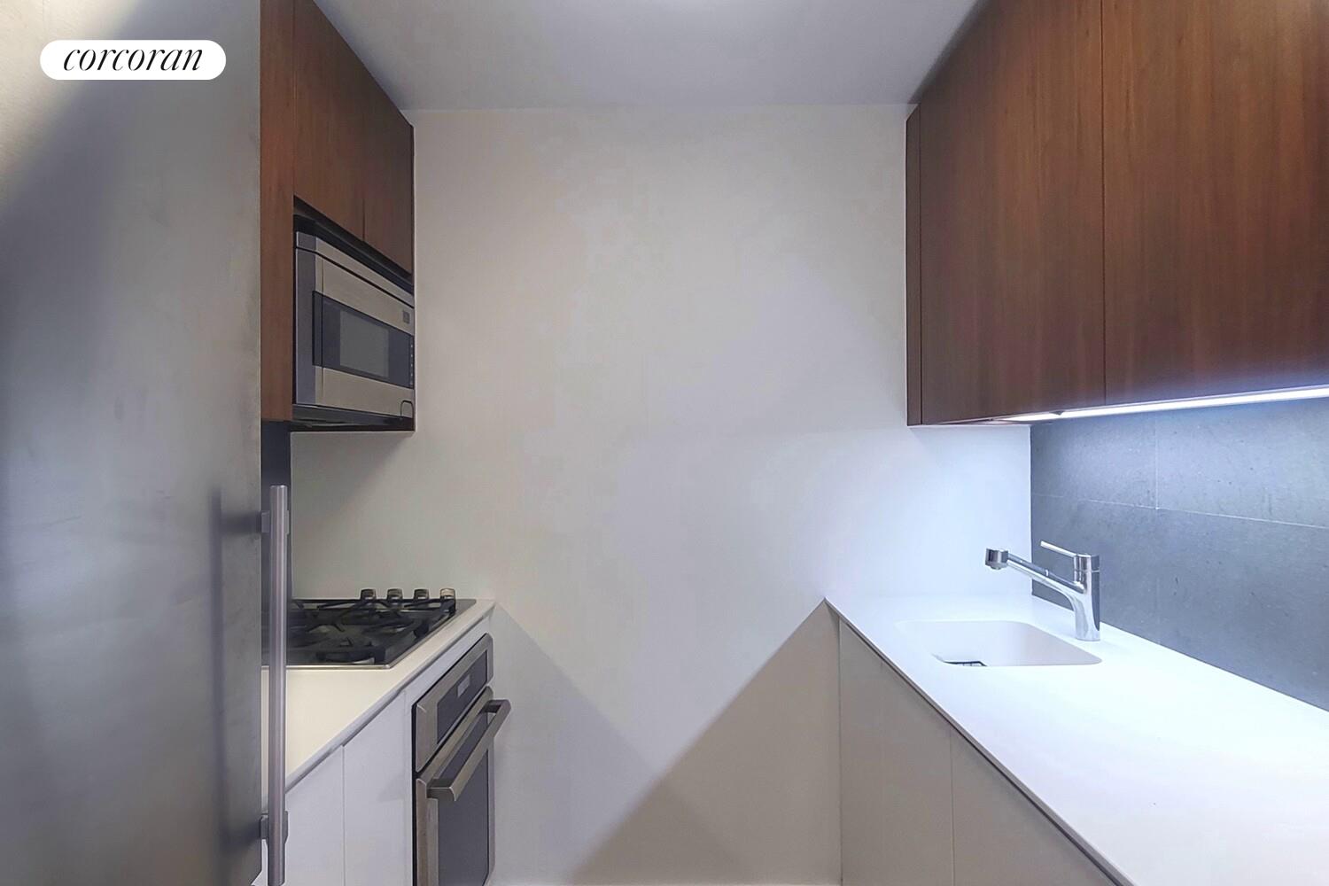 #16 photo, New York City, Lenox Hill , NY 10021