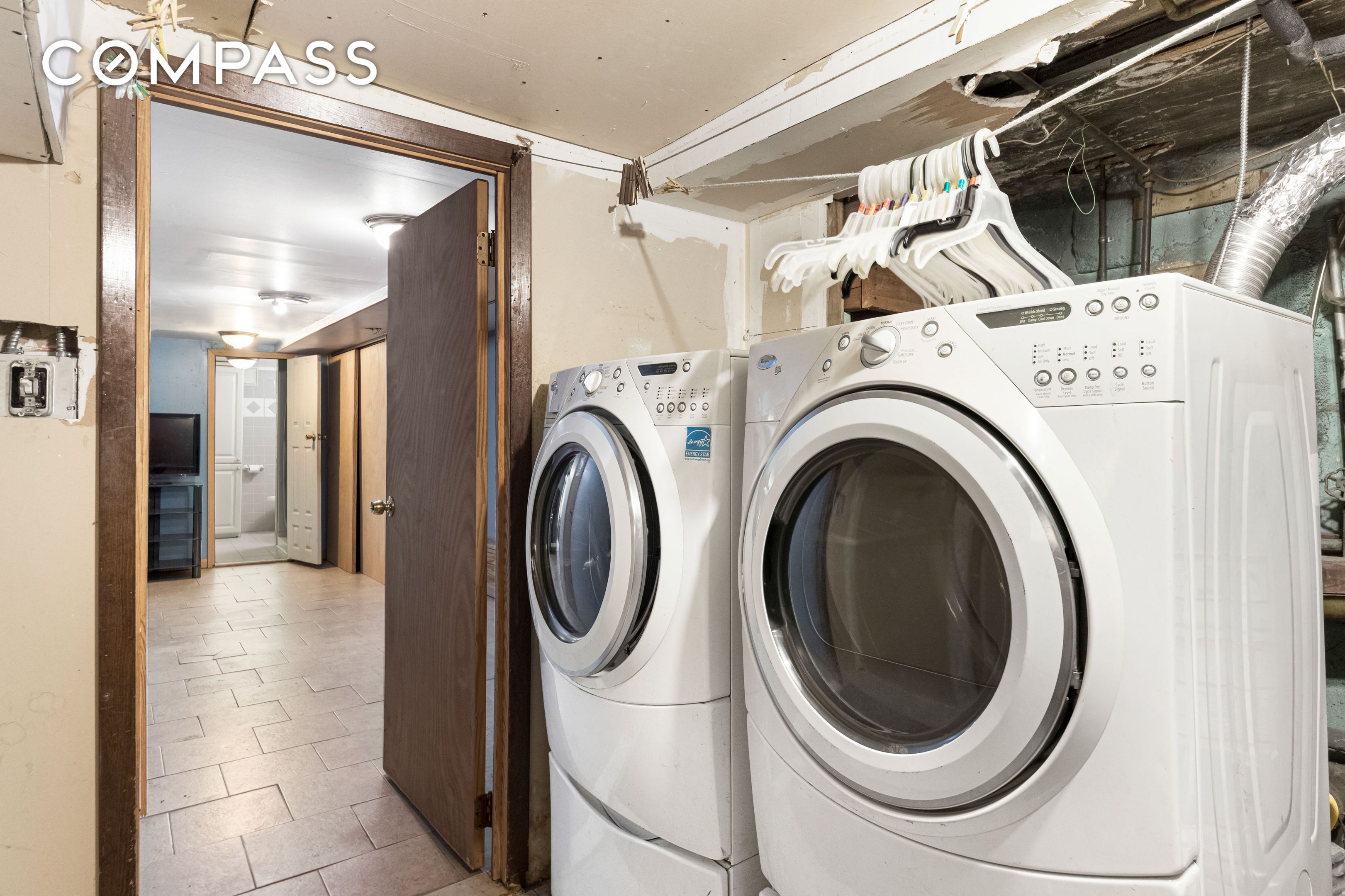 #15 photo, 1874 Ryder Street, 브루클린 Marine Park , NY 11234