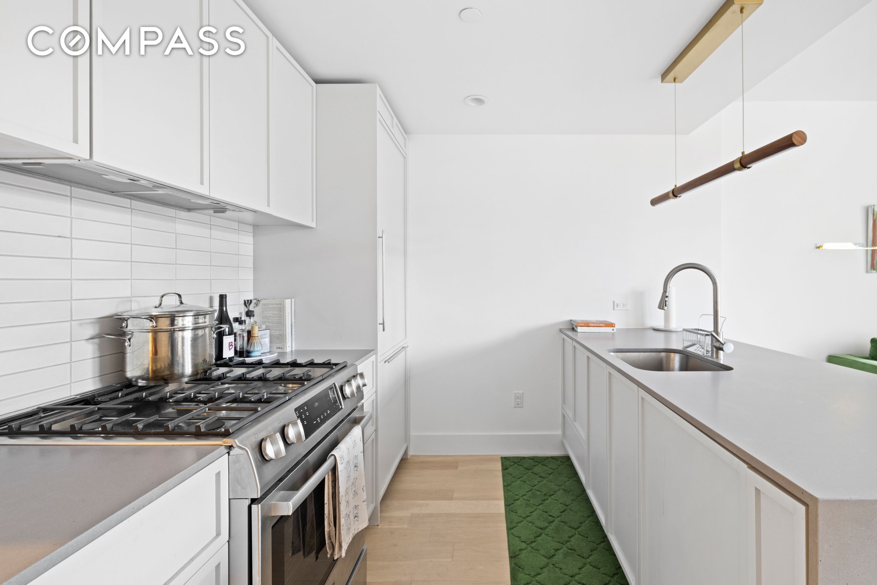 #4 photo, 111 Montgomery Street, 브루클린 Crown Heights , NY 11225