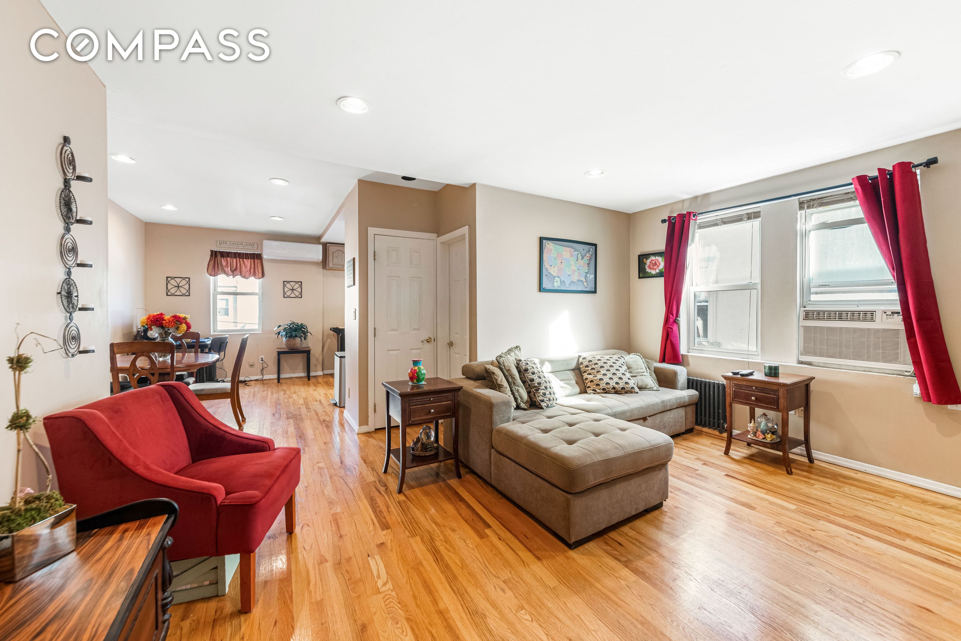 #13 photo, 1663 E 32nd Street, 브루클린 Marine Park , NY 11234