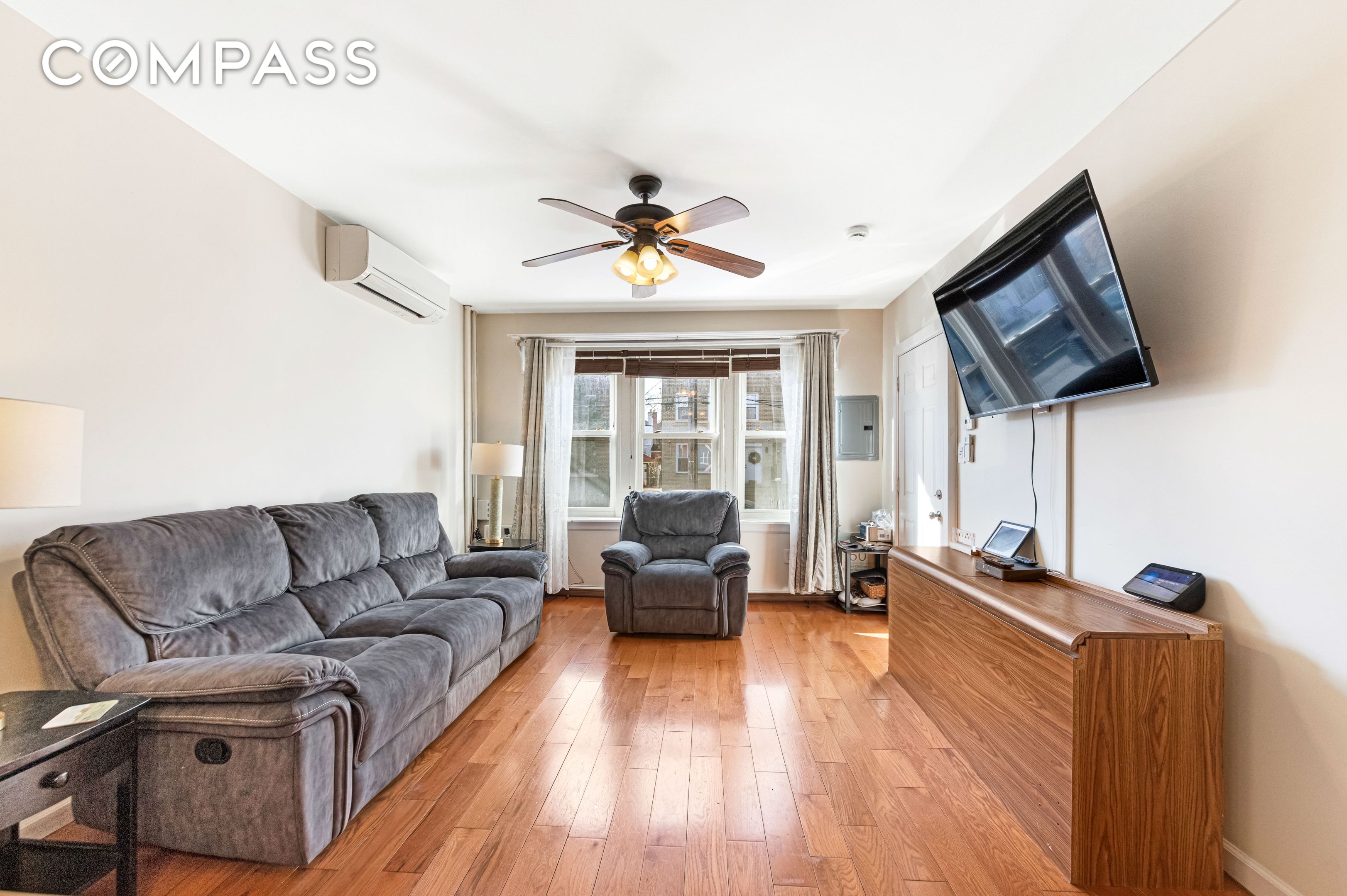 #6 photo, 1663 E 32nd Street, 브루클린 Marine Park , NY 11234