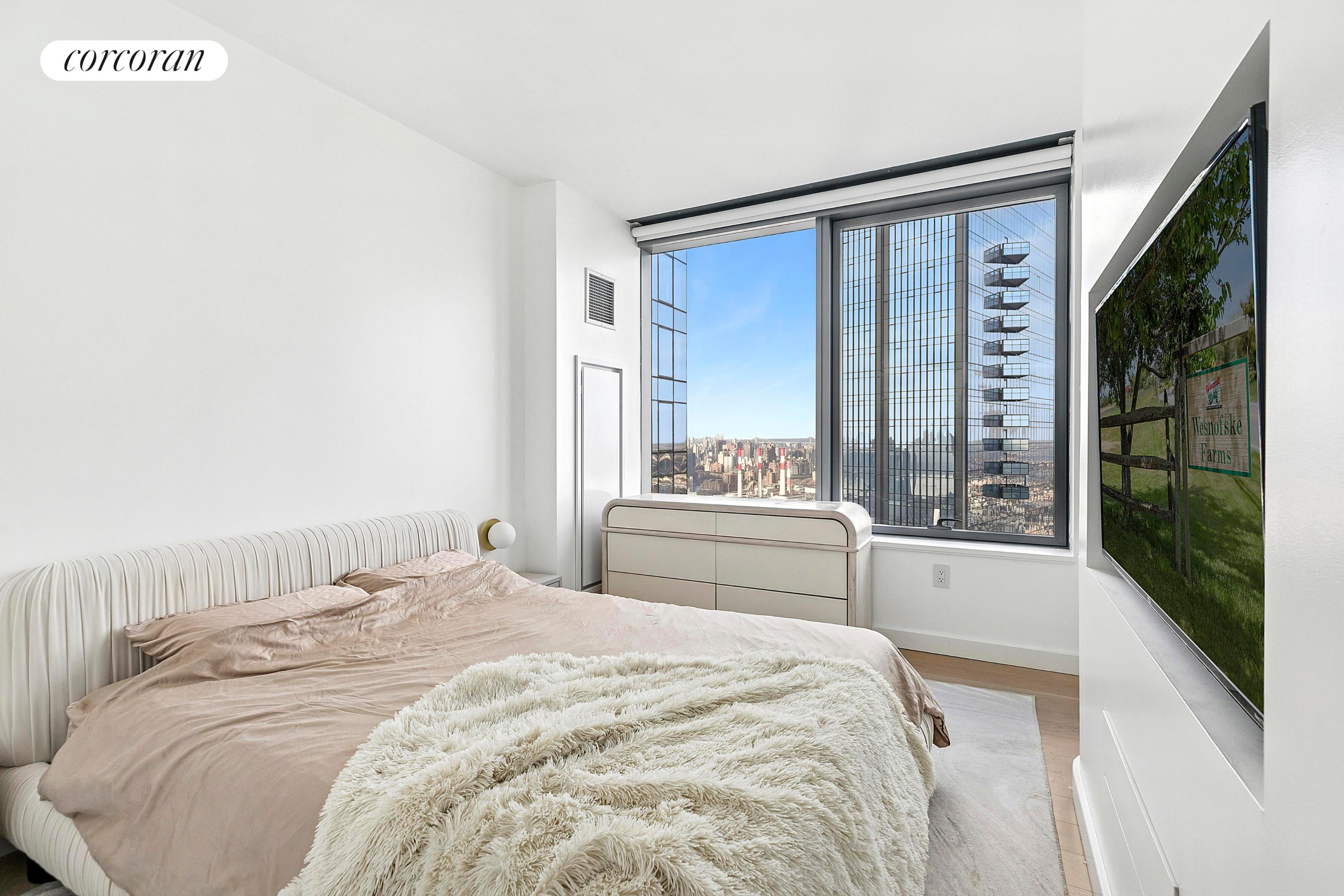 #5 photo, Long Island City, קווינס Long Island City , NY 11101