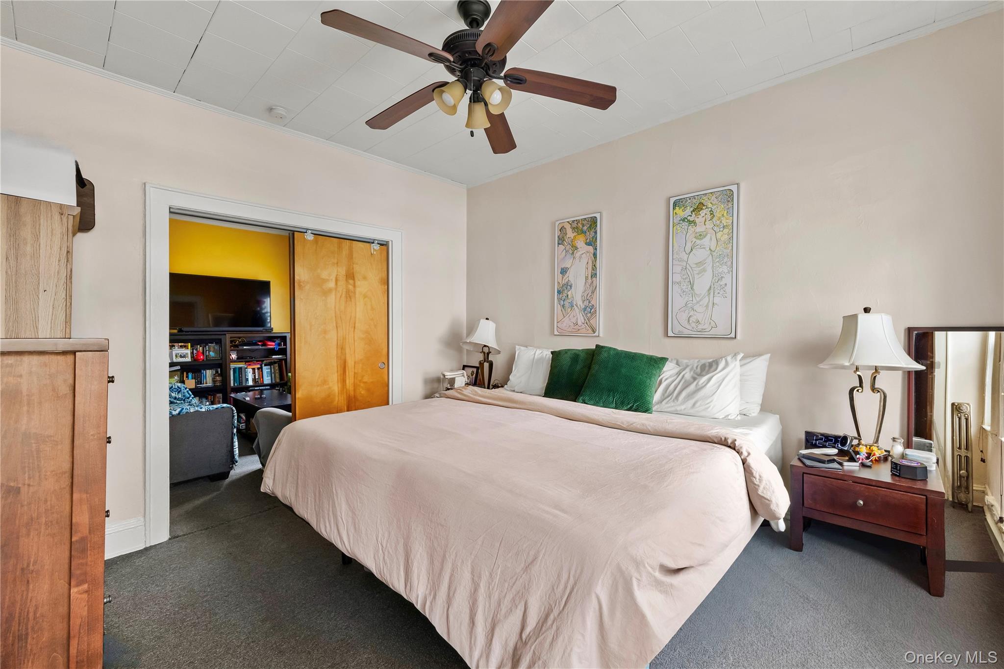 #11 photo, 2976 Lawton Avenue, Bronx , NY 10465