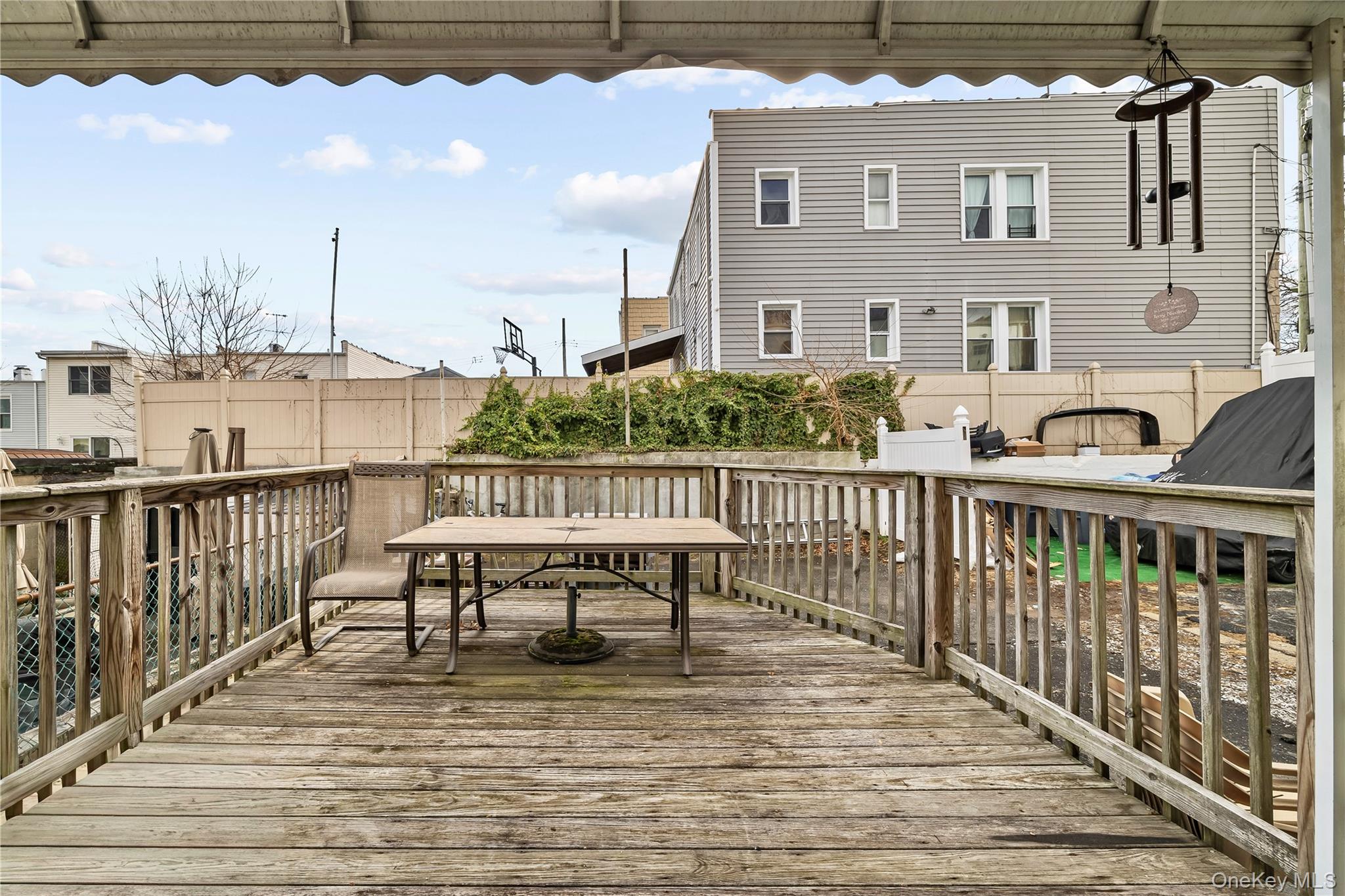 #18 photo, 2976 Lawton Avenue, Bronx , NY 10465