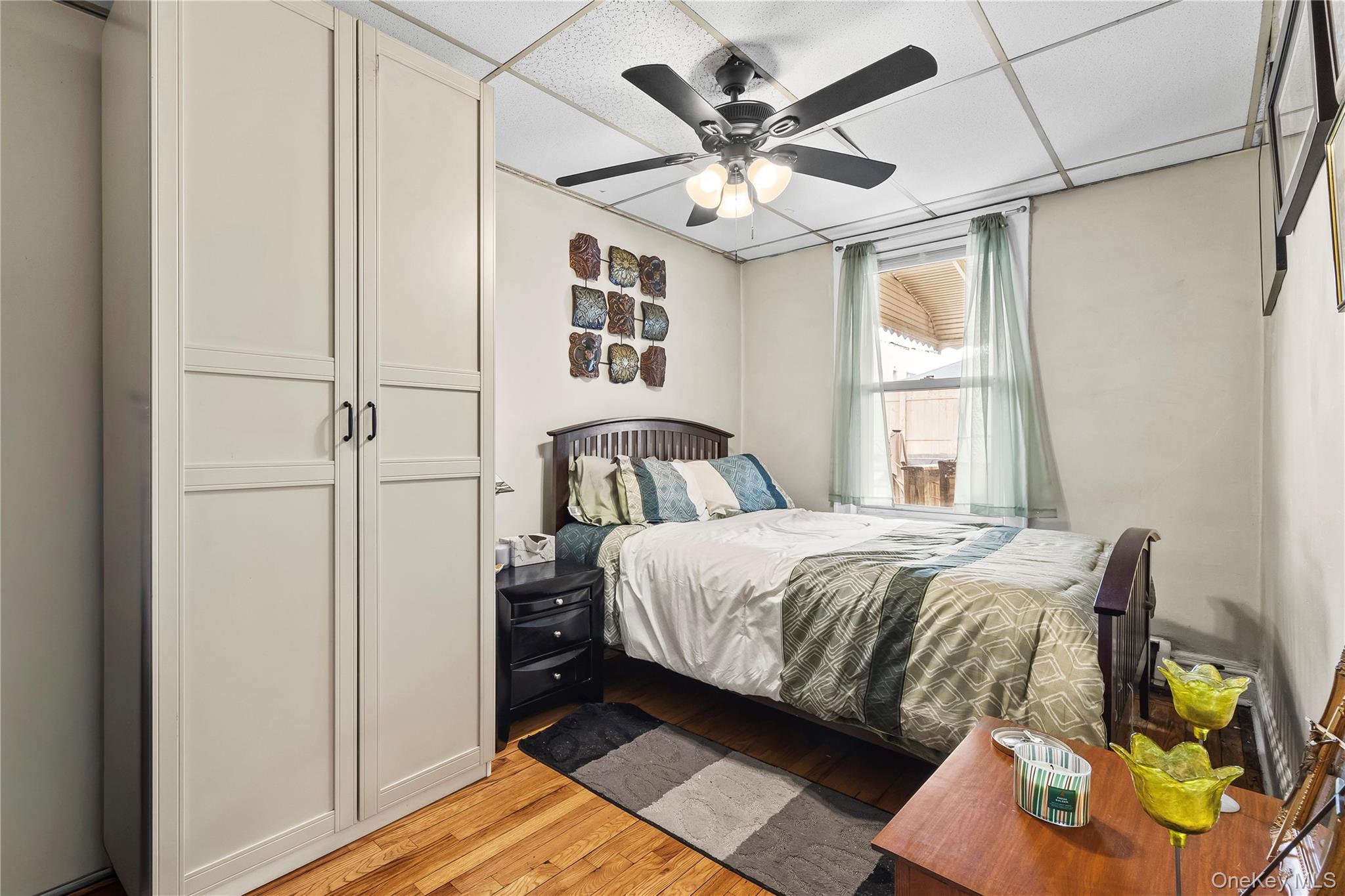 #8 photo, 2976 Lawton Avenue, Bronx , NY 10465