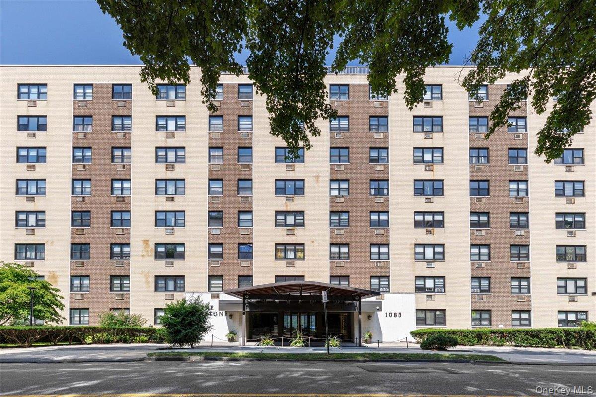 #20 photo, 1085 Warburton Ave, Yonkers , NY 10701