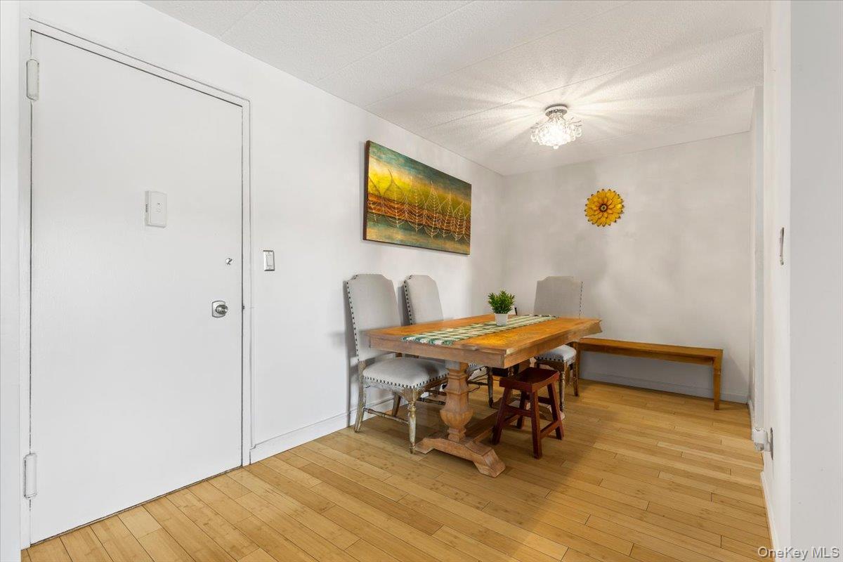 #9 photo, 1085 Warburton Ave, Yonkers , NY 10701