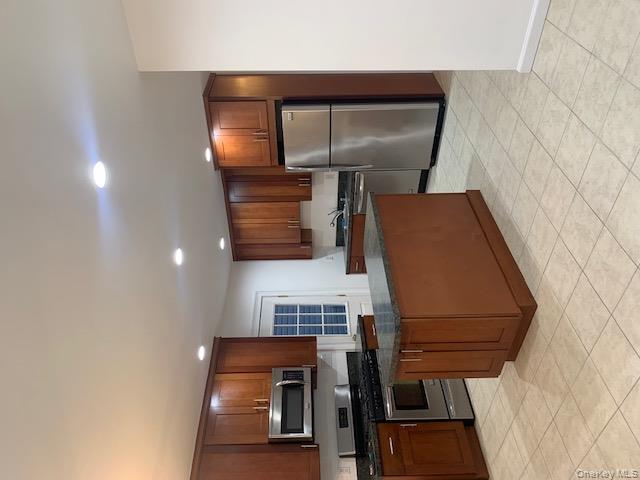 #4 photo, 86 Brookline Avenue, East Atlantic Beach , NY 11561