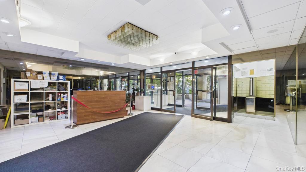 #1 photo, 8708 Justice Avenue, 뉴욕퀸즈 Elmhurst , NY 11373