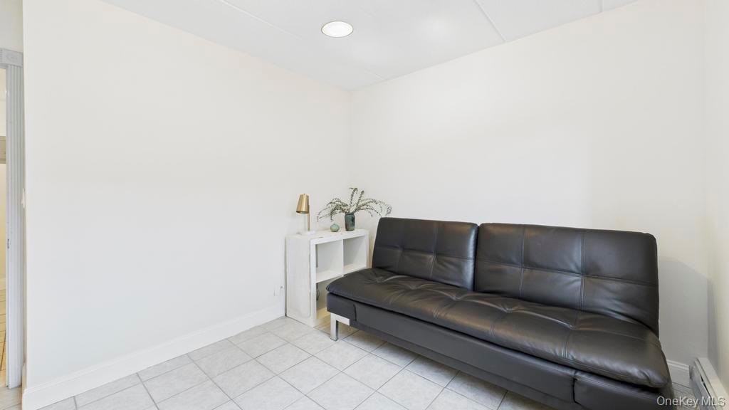 #13 photo, 8708 Justice Avenue, 뉴욕퀸즈 Elmhurst , NY 11373