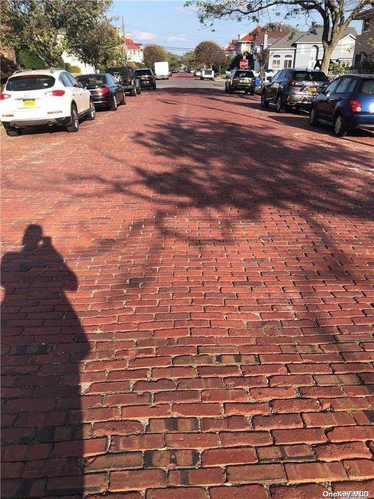 #12 photo, 311 W Penn Street, Long Beach , NY 11561