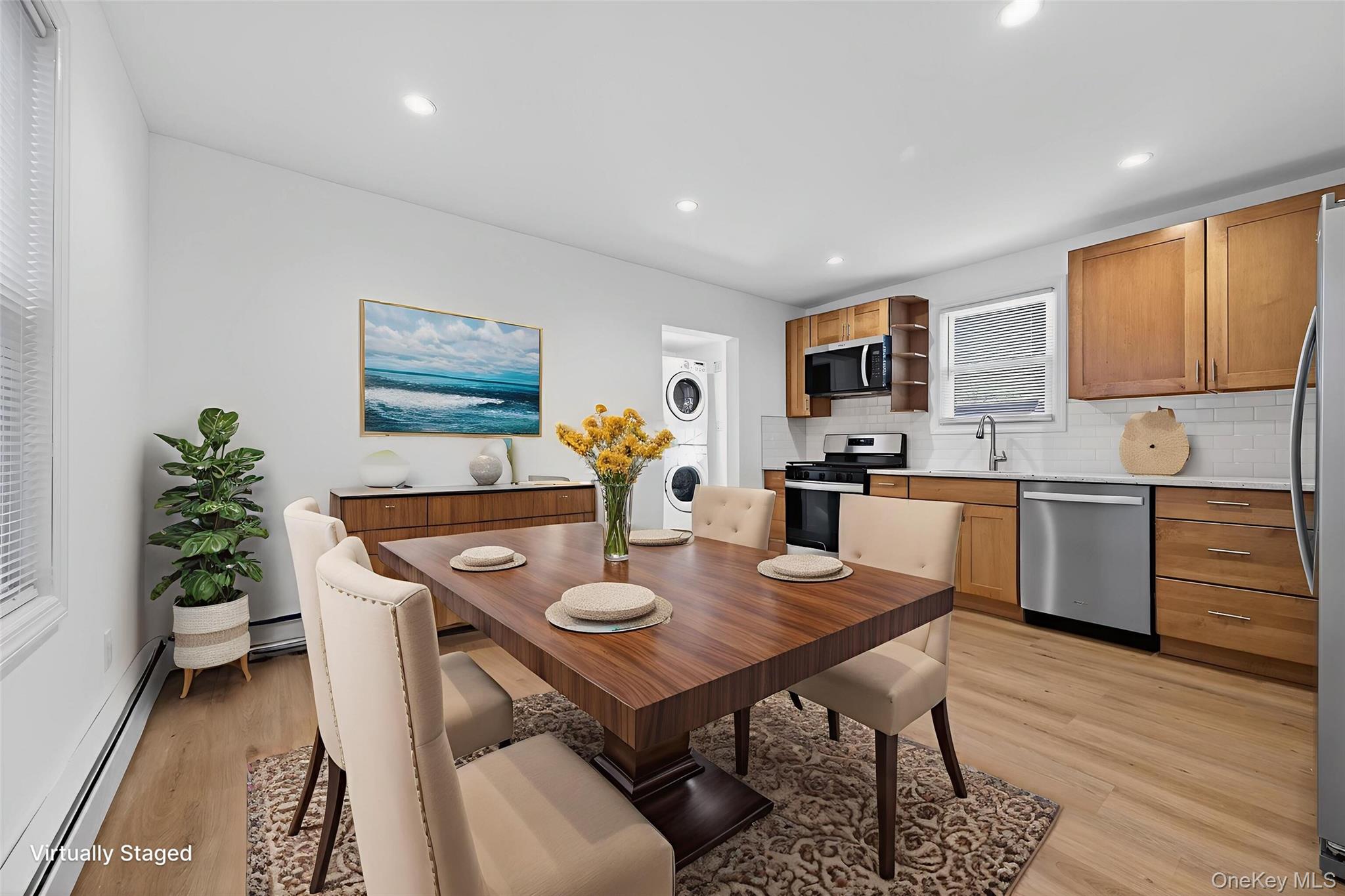 #4 photo, 79 5th Avenue, Westbury , NY 11590