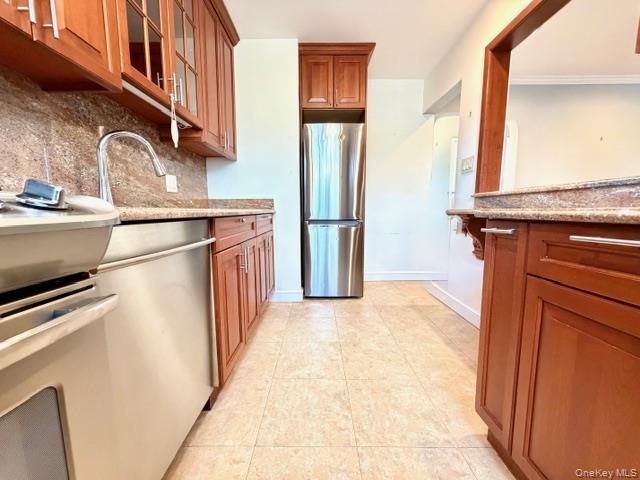 #11 photo, 218-02 73rd Avenue, Bayside , NY 11364