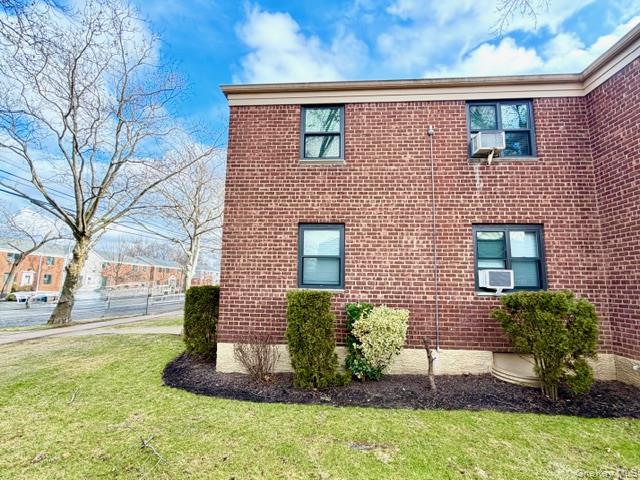#2 photo, 218-02 73rd Avenue, Bayside , NY 11364