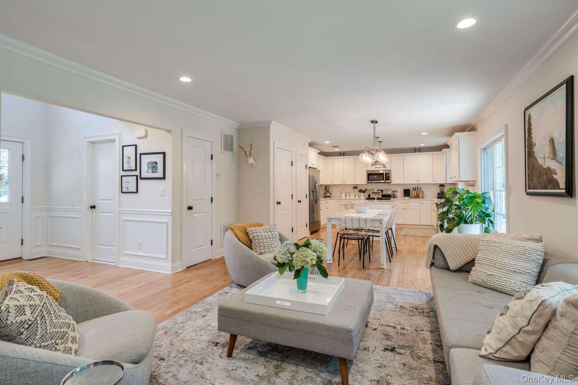 #5 photo, 16 Soundview Road, מחוז סאפוק Huntington , NY 11743