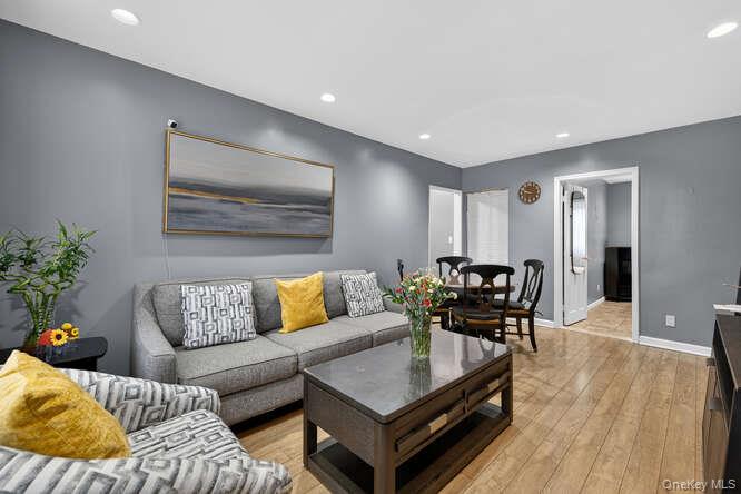 #1 photo, 252-23 63rd Avenue, קווינס Little Neck , NY 11362