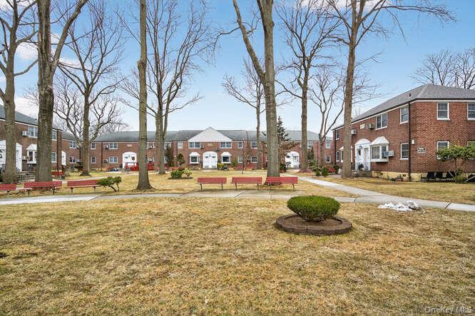 #20 photo, 252-23 63rd Avenue, קווינס Little Neck , NY 11362