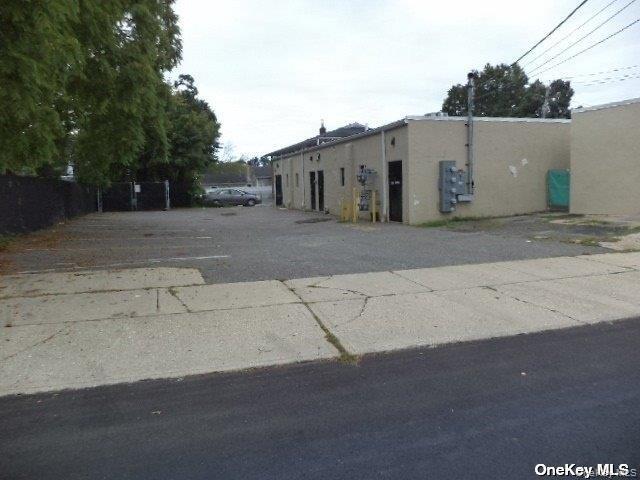 #5 photo, 183 Great East Neck Road, सफ़ोक काउंटी West Babylon , NY 11704