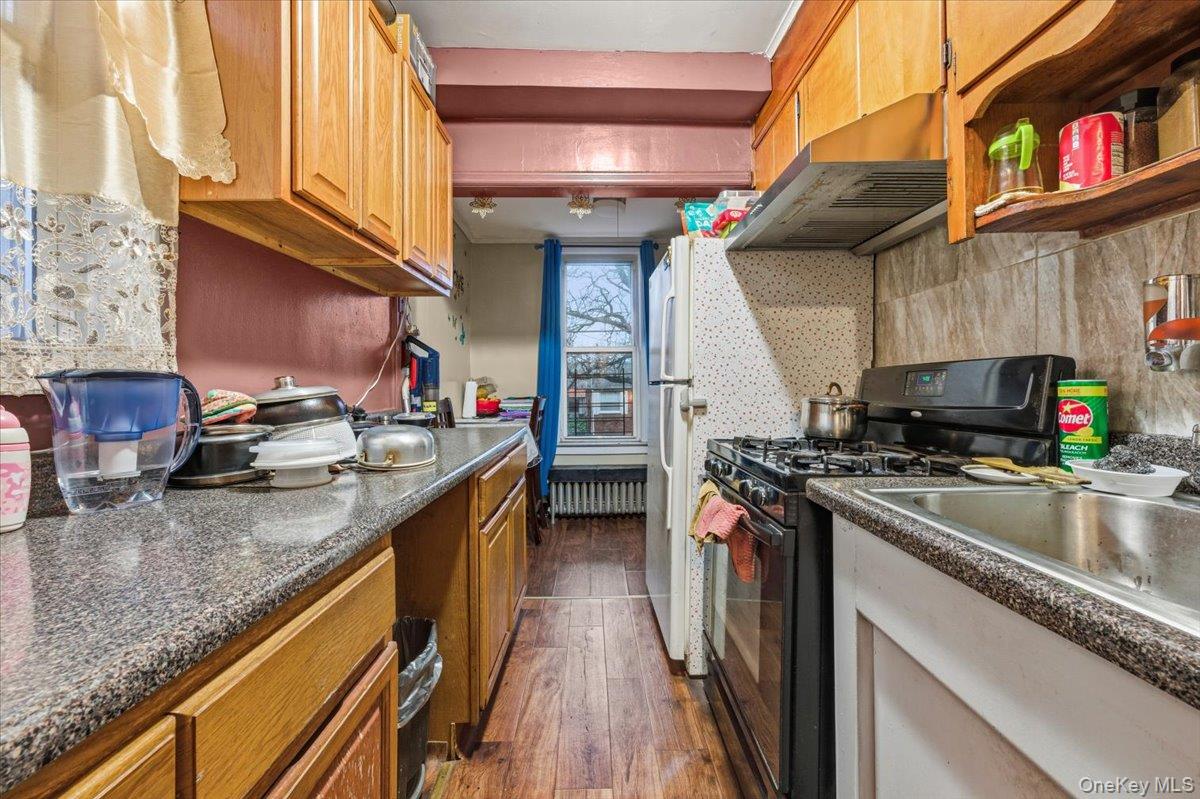 #9 photo, 107-53 77 Street, Ozone Park , NY 11417