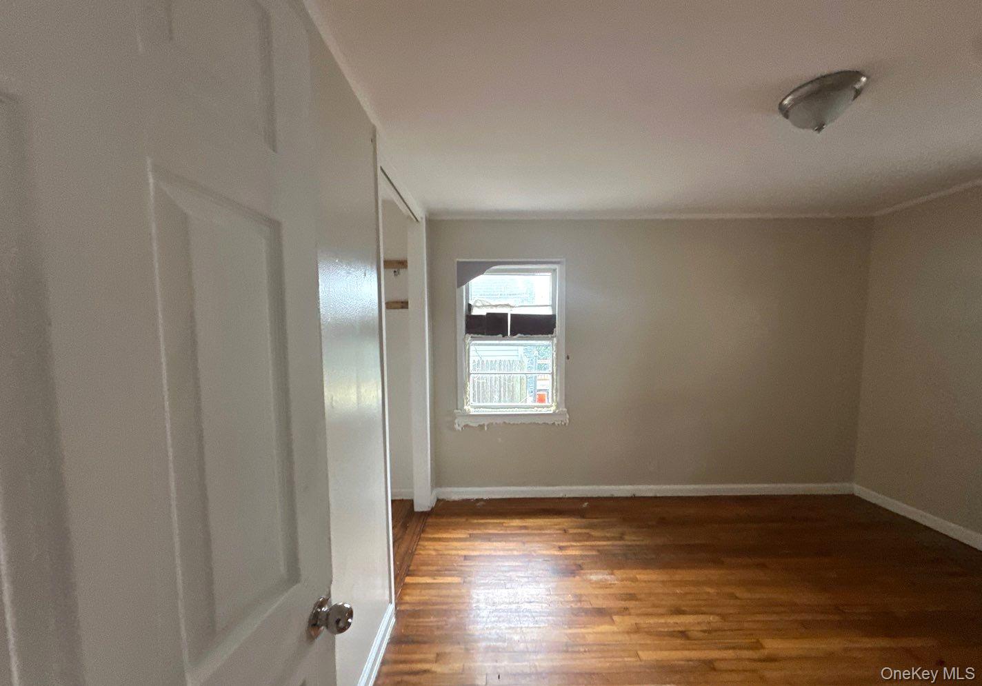 #6 photo, 104 Weeks Road, 롱 아일랜드 North Babylon , NY 11703