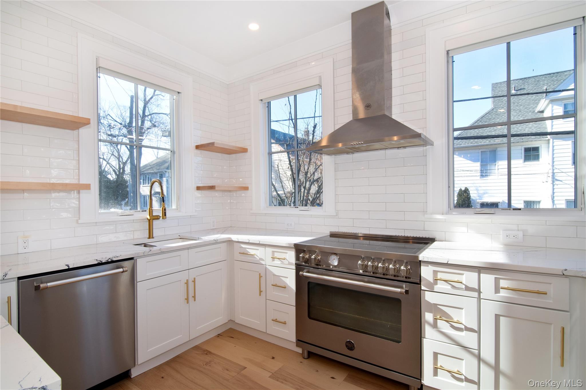 #9 photo, 126 Main Street, Irvington , NY 10533