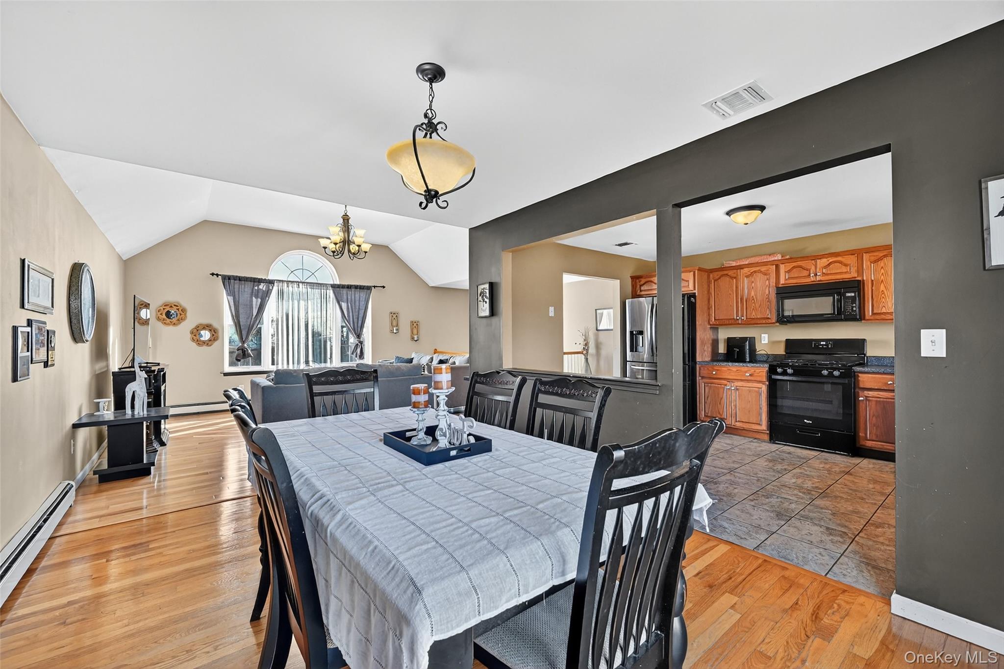 #8 photo, 913 Silver Lake Sctn Road, Middletown , NY 10941