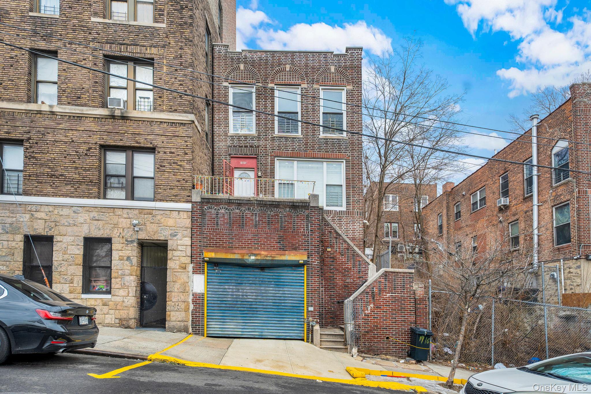 #1 photo, 1916 Osbourne Place, Bronx , NY 10453