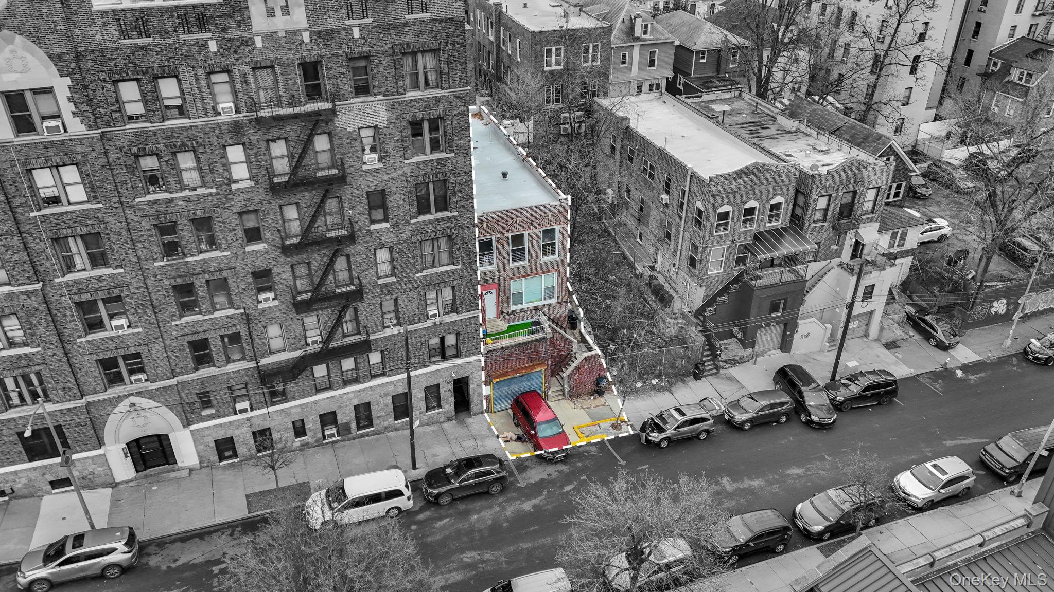 #13 photo, 1916 Osbourne Place, Bronx , NY 10453