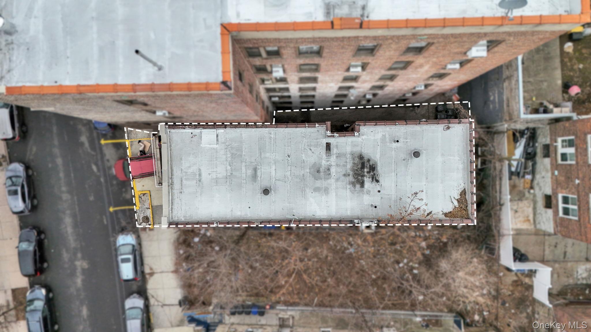 #16 photo, 1916 Osbourne Place, Bronx , NY 10453