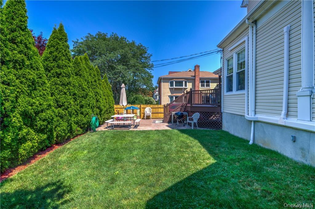 #12 photo, 221 E Sidney Avenue, Mount Vernon , NY 10550