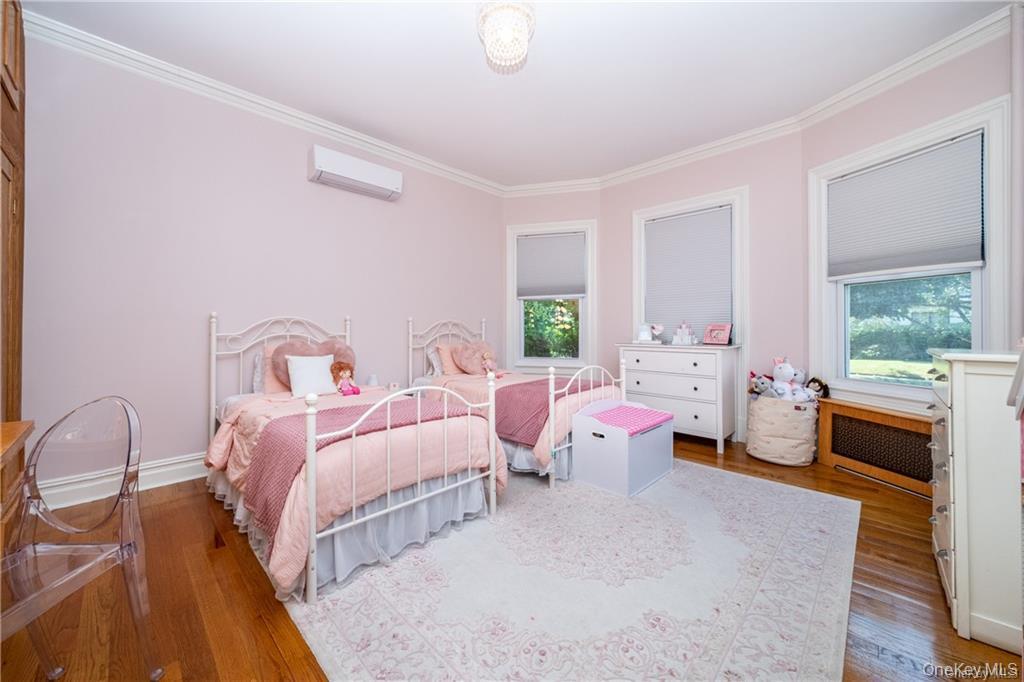 #5 photo, 221 E Sidney Avenue, Mount Vernon , NY 10550