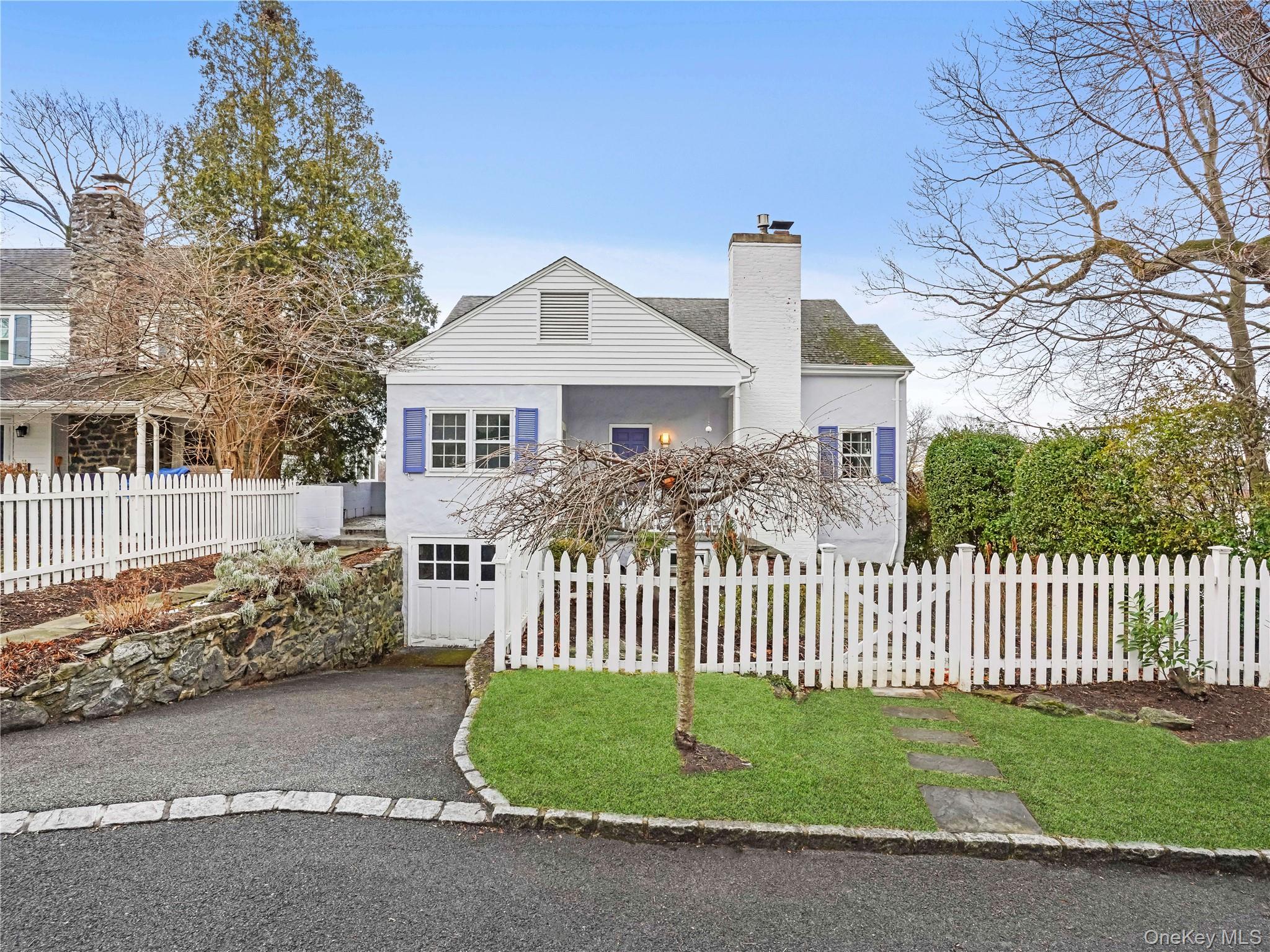 #1 photo, 55 Edgewood Avenue, Larchmont , NY 10538