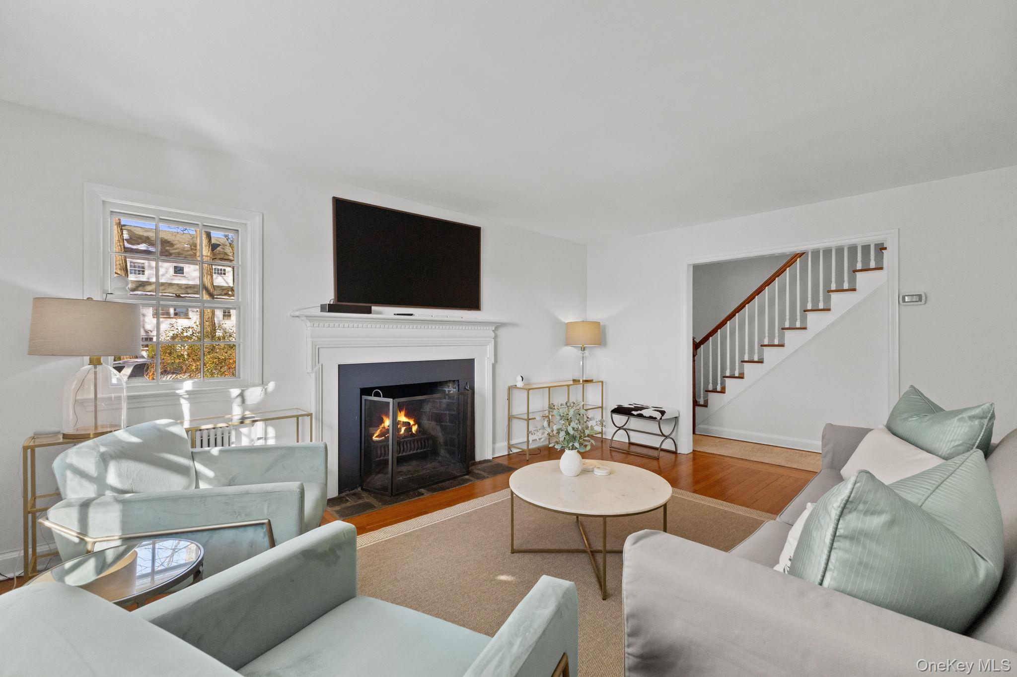 #4 photo, 55 Edgewood Avenue, Larchmont , NY 10538