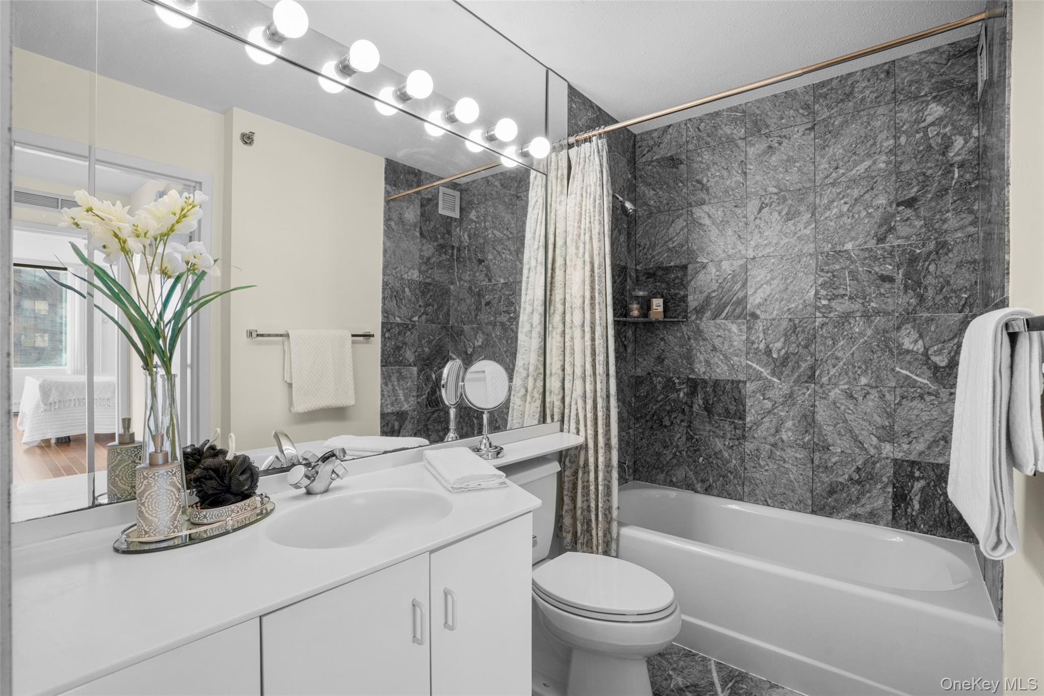 #11 photo, 4 Martine Avenue, 纽约州 White Plains , NY 10606