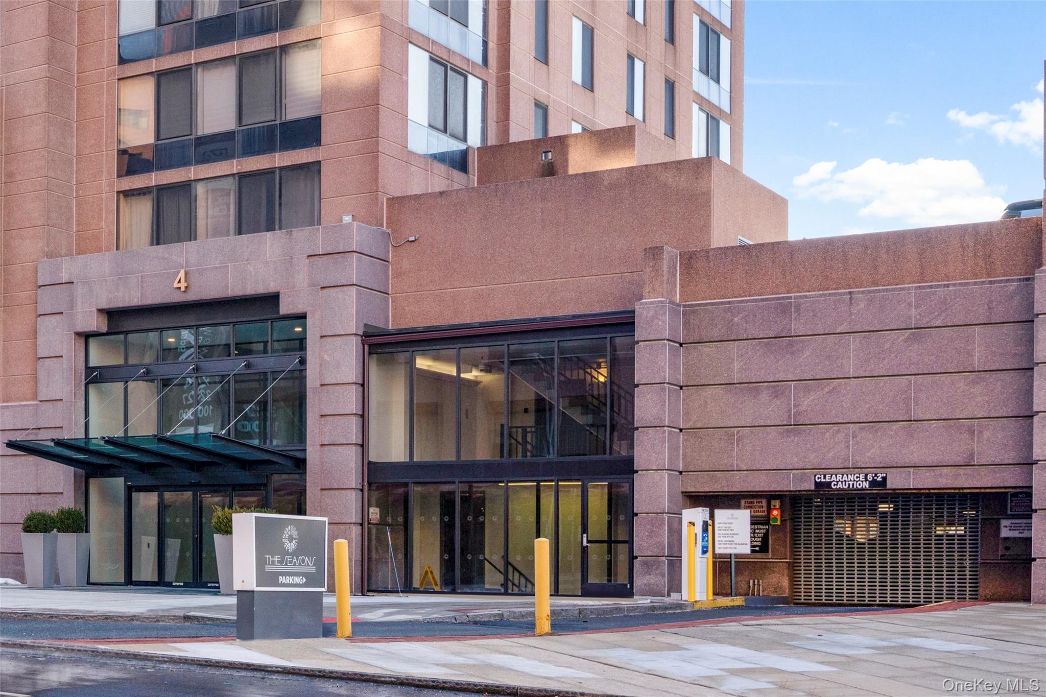 #17 photo, 4 Martine Avenue, 纽约州 White Plains , NY 10606