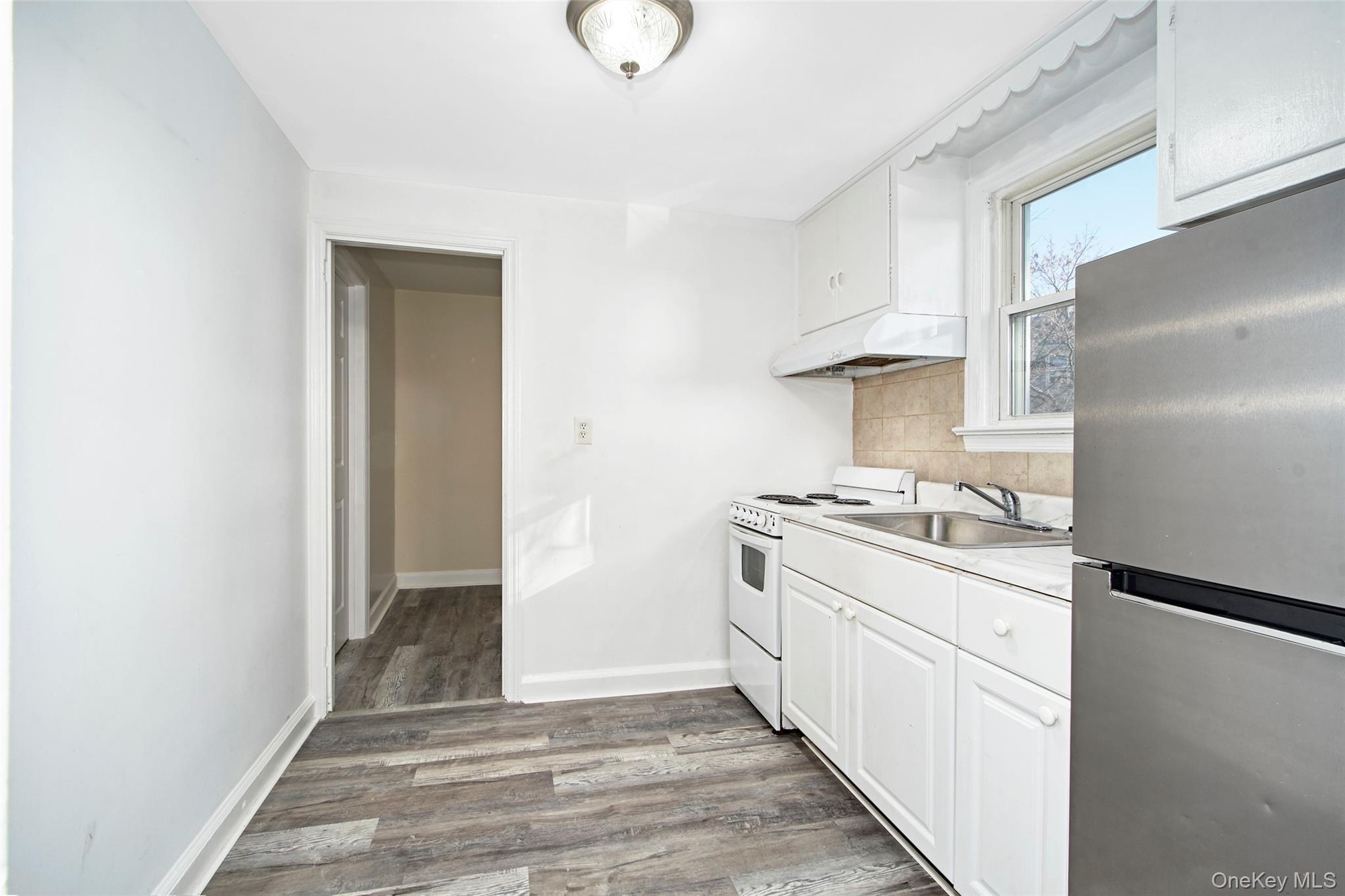 #8 photo, 18 Highview Avenue, Rye Brook , NY 10573