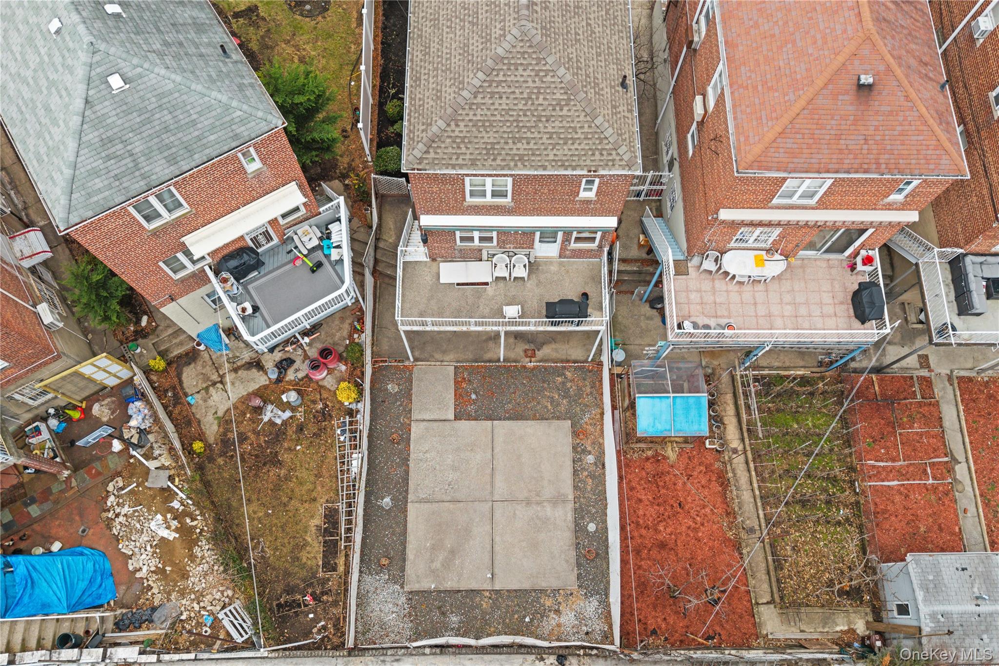 #4 photo, 2004 Bogart Avenue, Bronx , NY 10462