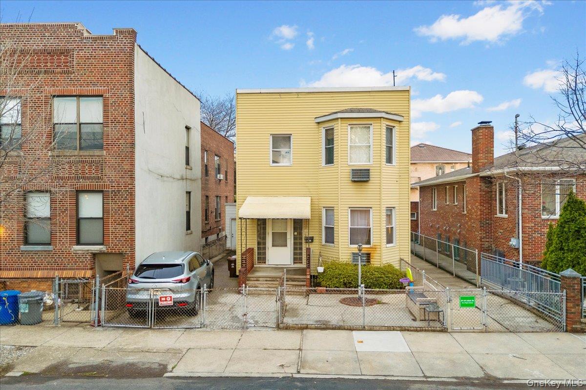 #3 photo, 21-51 48th Street, Куинс ‖ Astoria , NY 11105