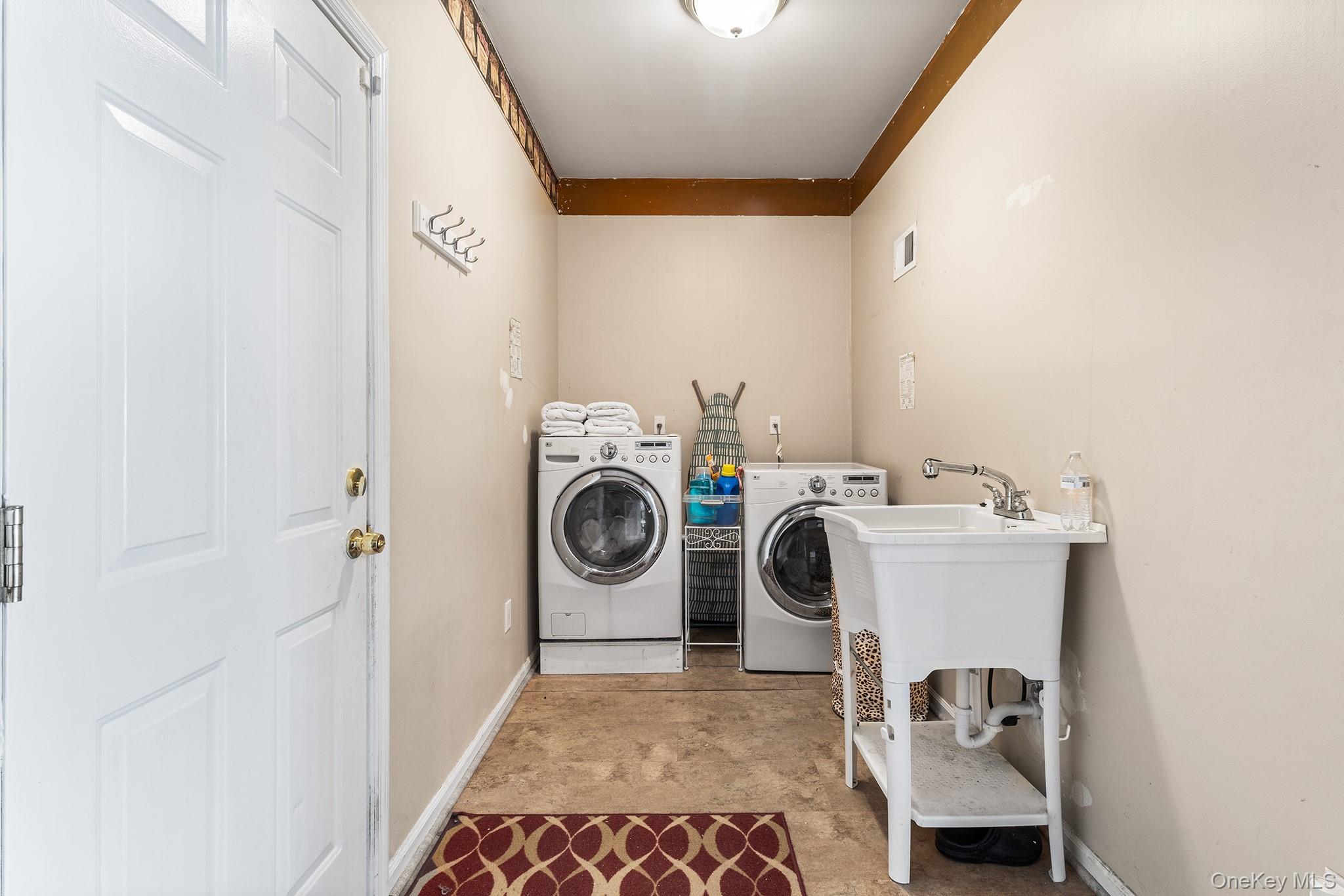 #16 photo, 51 Jordan Drive, Medford , NY 11763