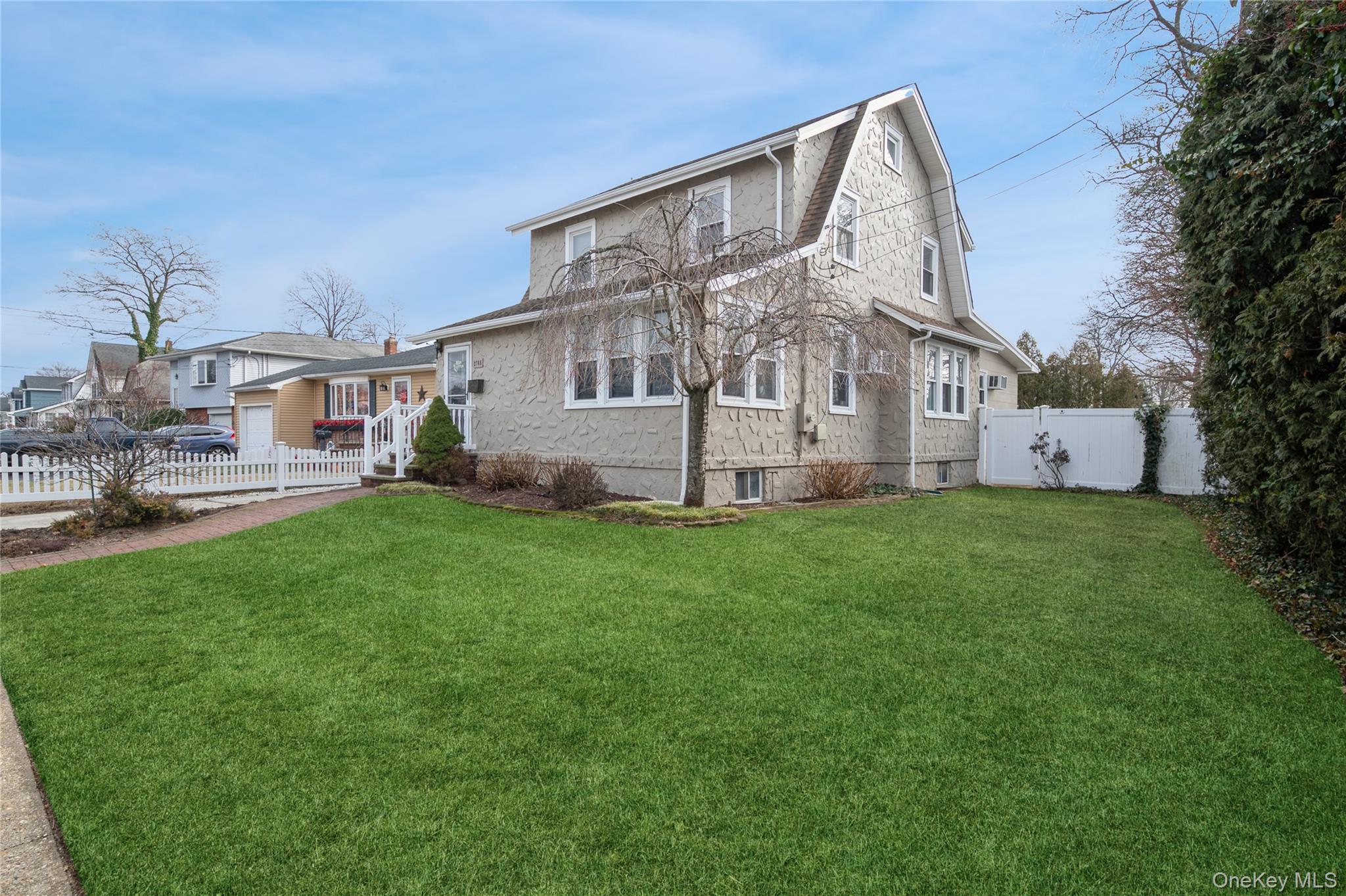 #3 photo, 2768 Wilson Avenue, 长岛 Bellmore , NY 11710