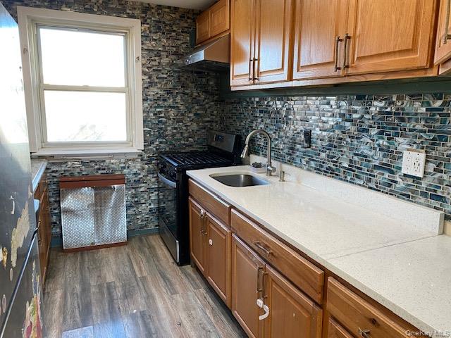 #7 photo, 255-25 74th Avenue, Glen Oaks , NY 11004