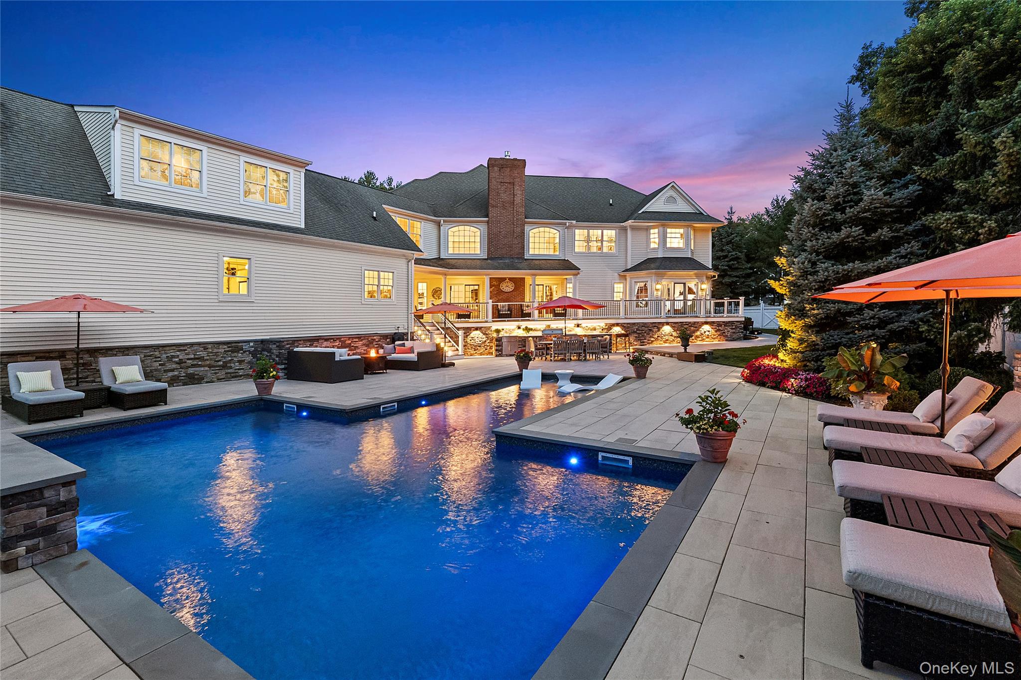 #1 photo, 2 N Harbor Down, 東長島 Miller Place , NY 11764