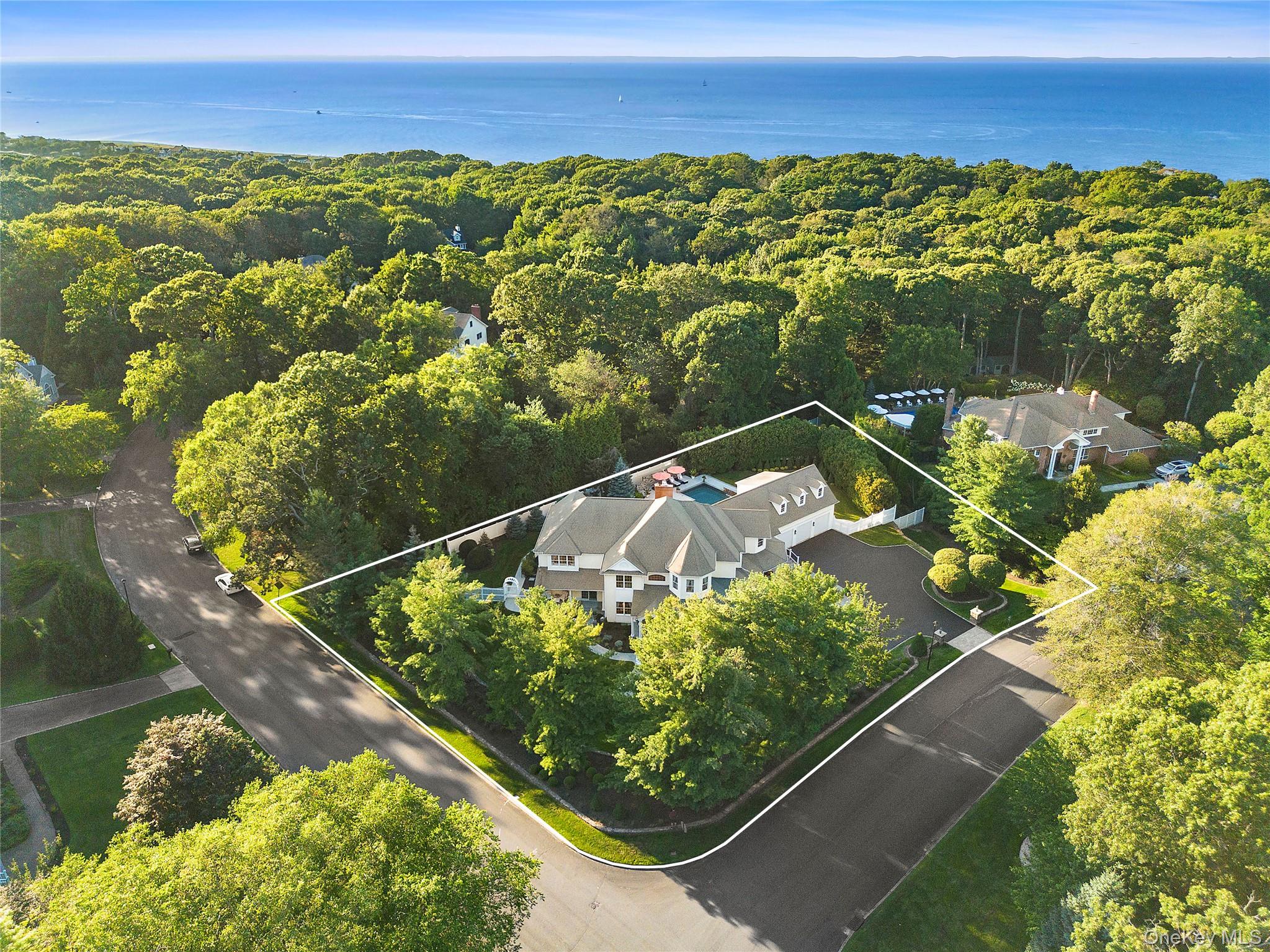 #2 photo, 2 N Harbor Down, 東長島 Miller Place , NY 11764