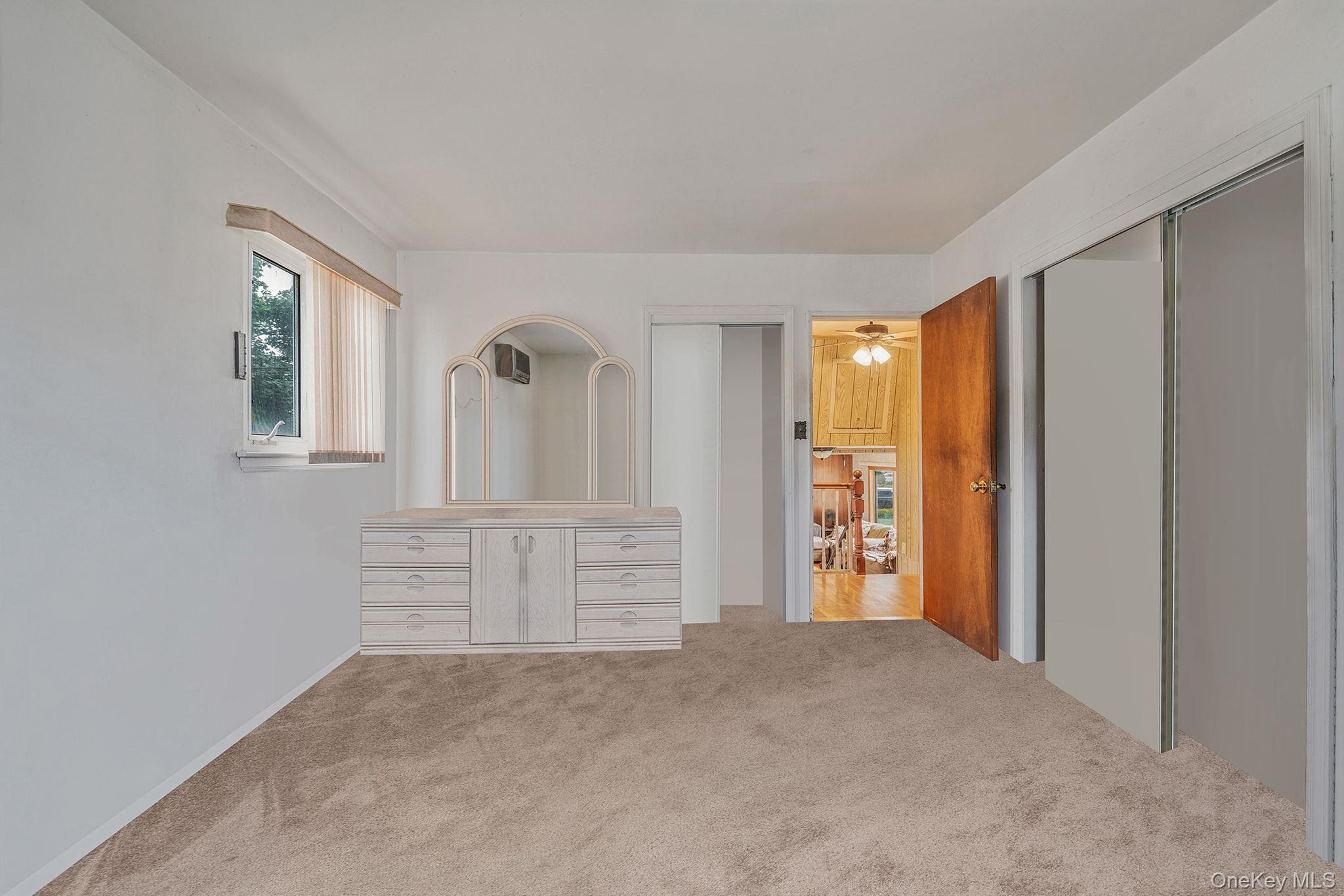 #14 photo, 86 Silber Avenue, Bethpage , NY 11714