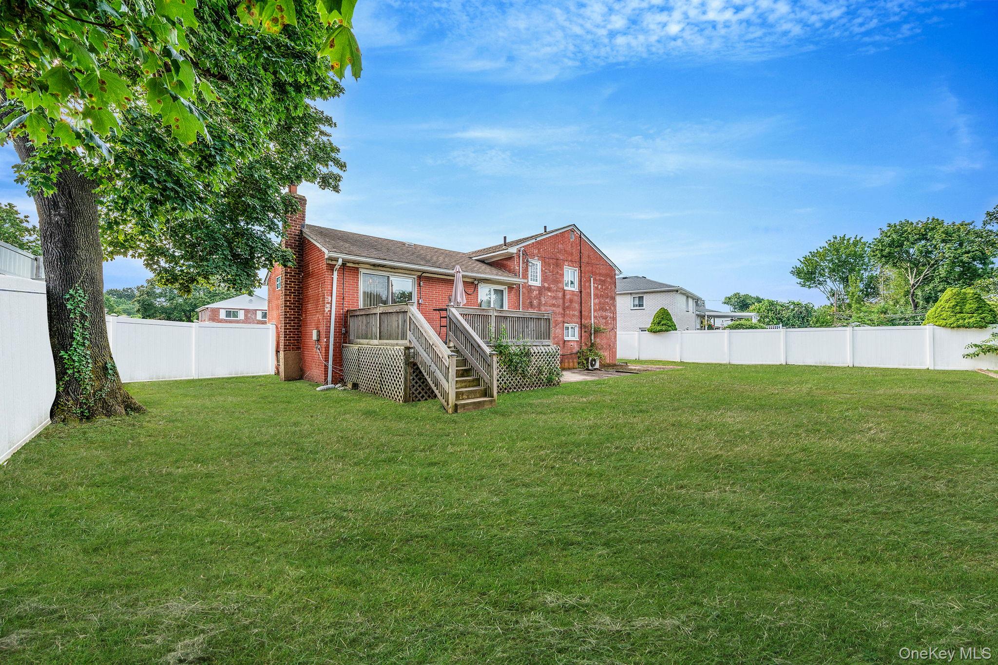 #5 photo, 86 Silber Avenue, Bethpage , NY 11714