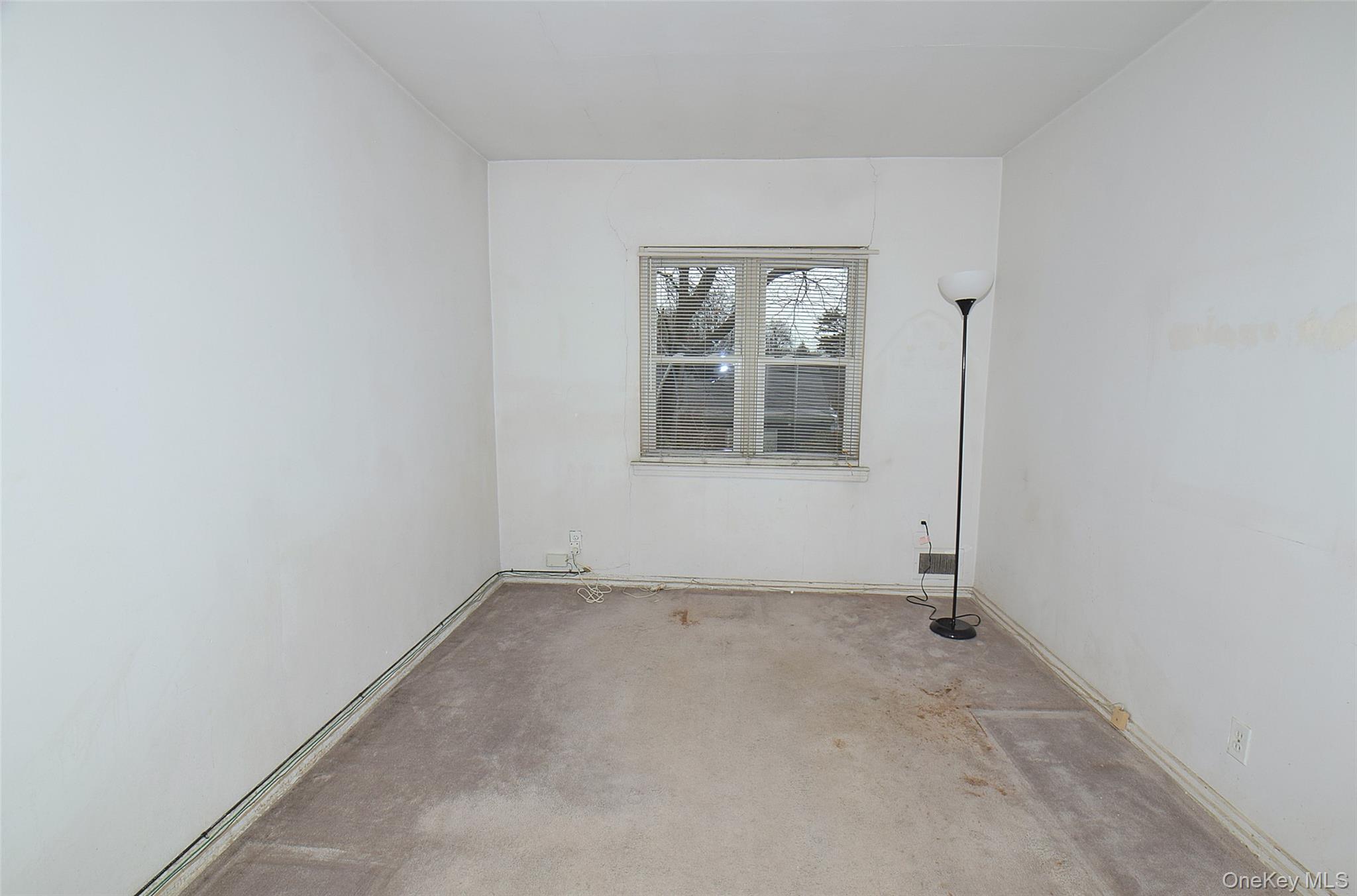 #18 photo, 7516 197th Street, קווינס Fresh Meadows , NY 11366