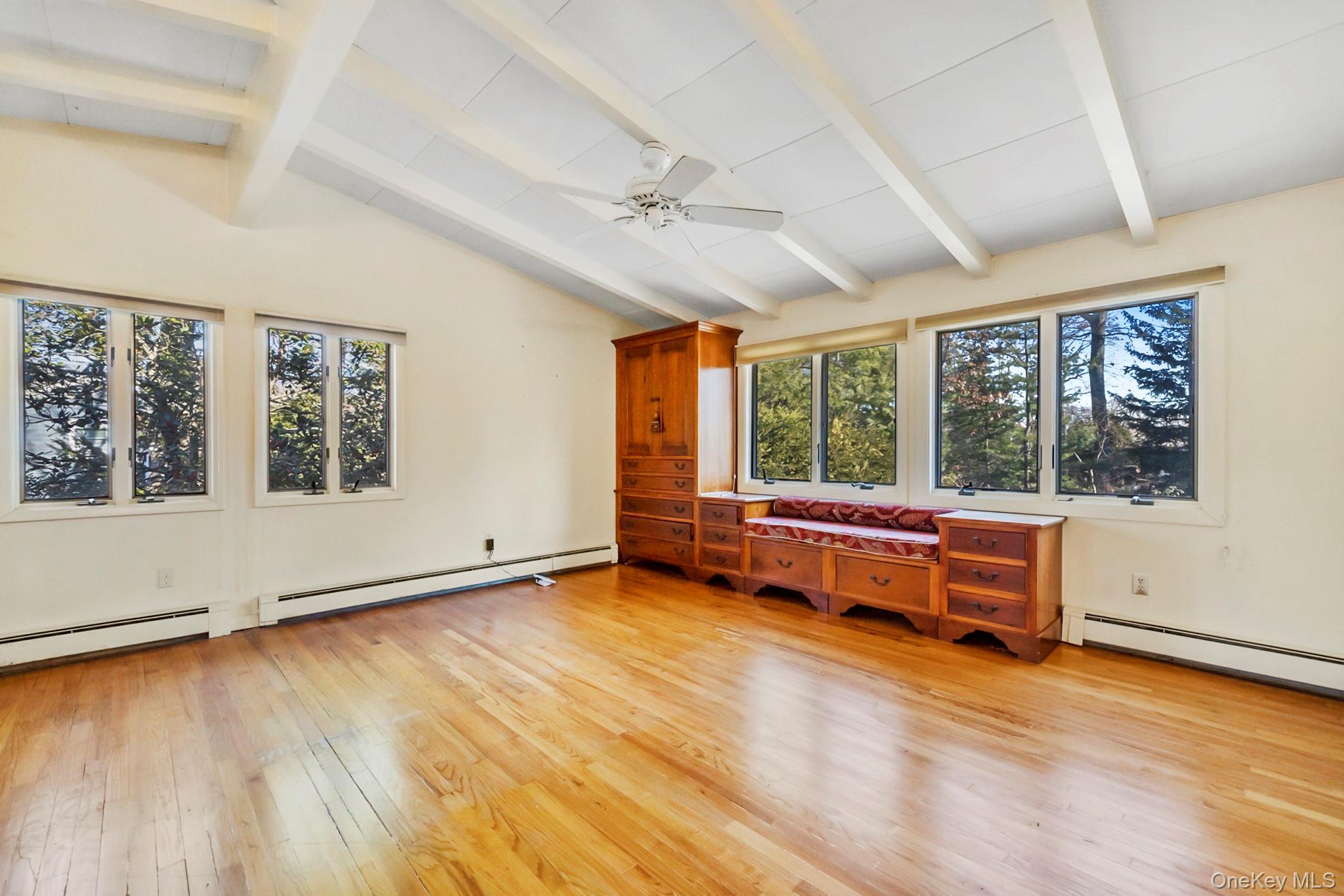 #19 photo, 149 Munsell Road, East Patchogue , NY 11772